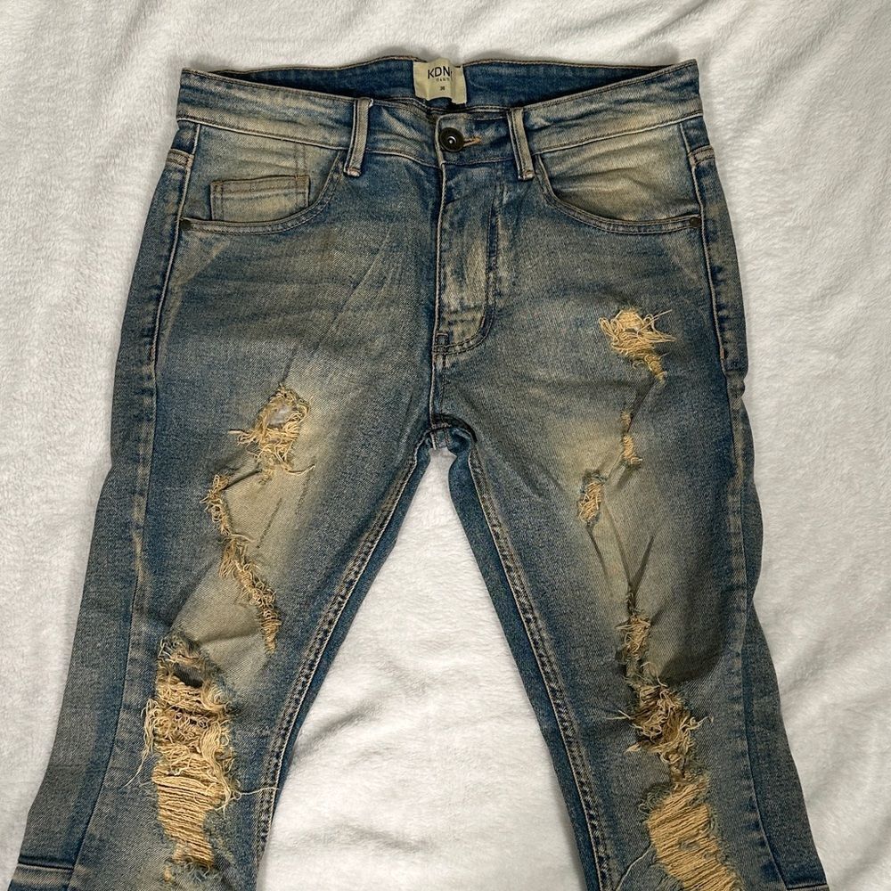 KDNK 11 4 14 11 Distressed Washed Dirty Design Men’s Blue Jeans! Size30